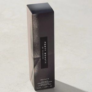 Fenty Beauty Soft Matte Longwear Foundation 200